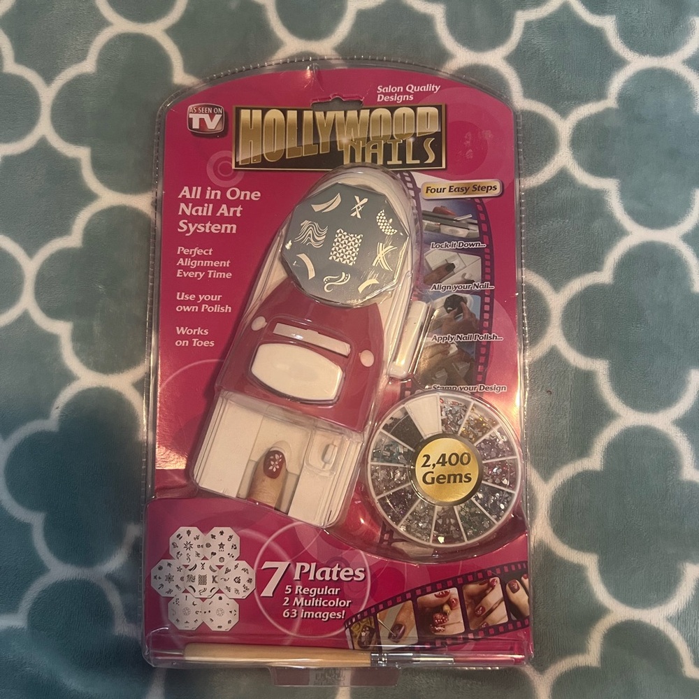 Hollywood Nails All-in-One Nail Art System